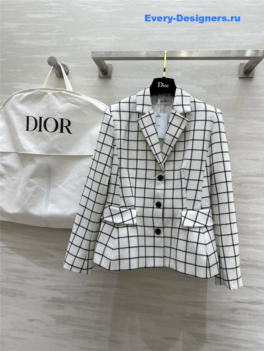 D10r check blazer
