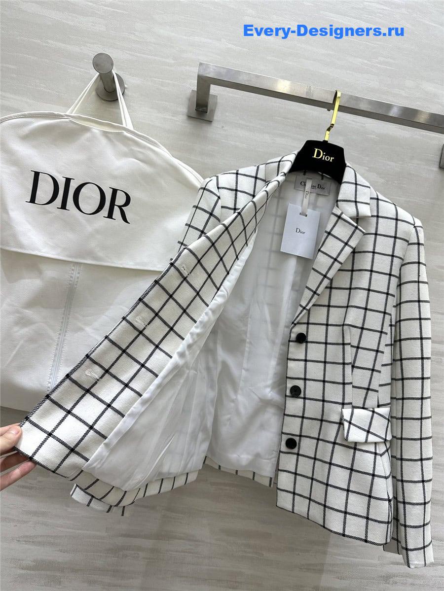 D10r check blazer