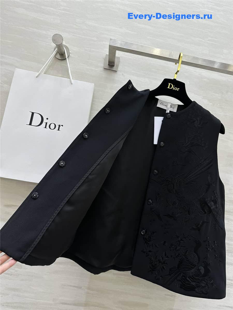 D10r embroidered silk vest