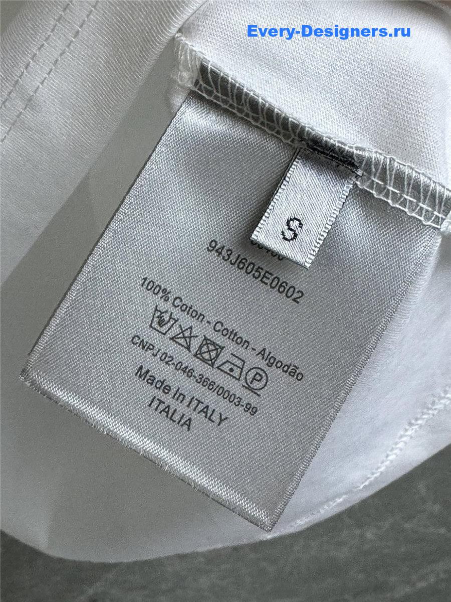 D10r logo embroidered t-shirt