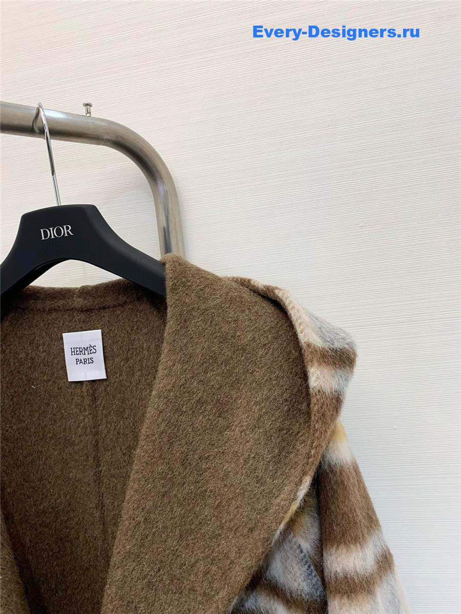 H**me5 hooded wool coat