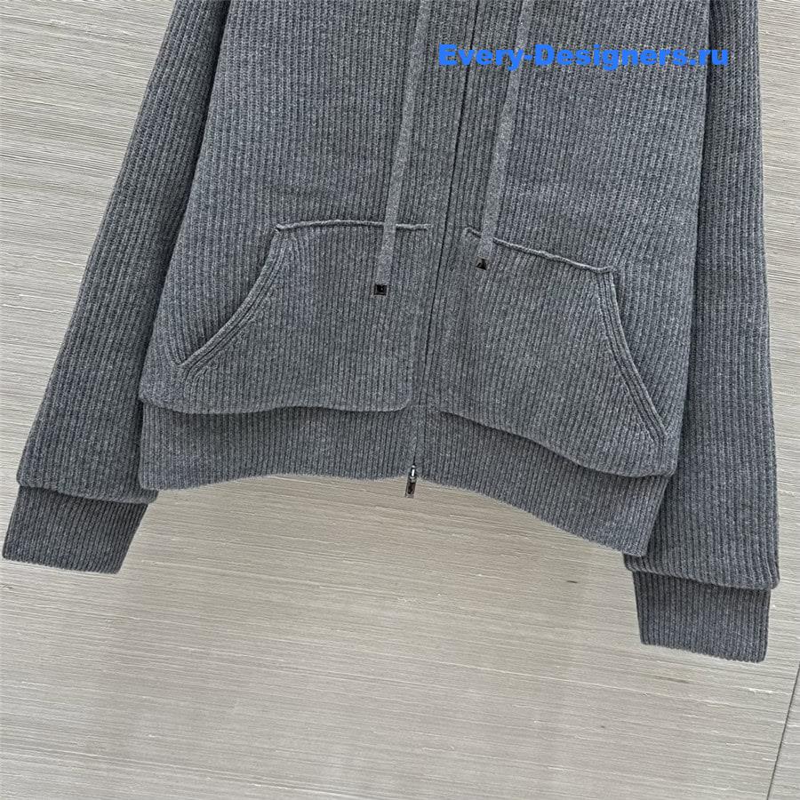 Vanitoo hooded goose down jacket