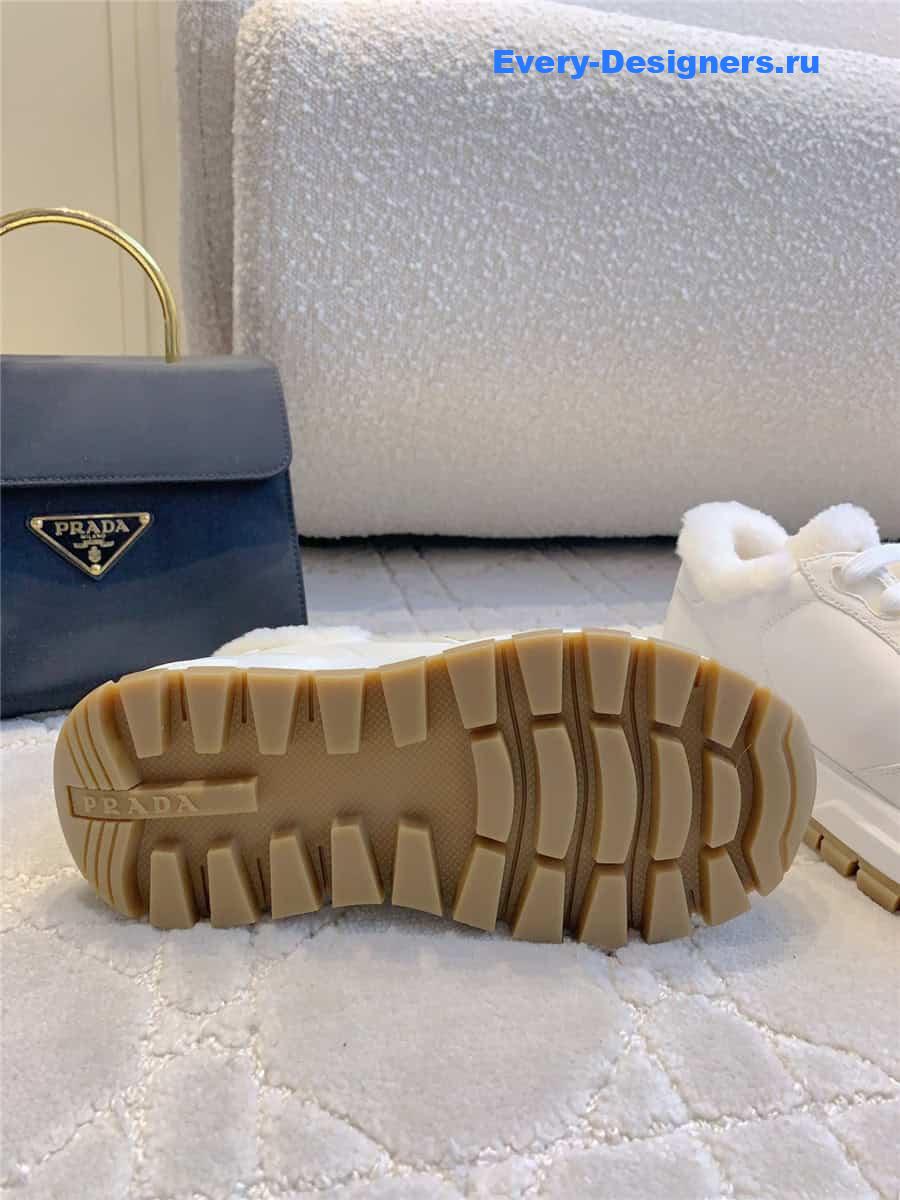 Pra*a triangle logo lace-in sneakers white