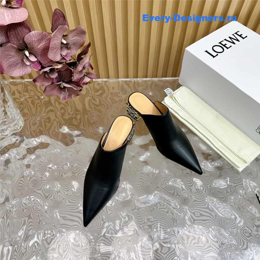 L0ew* anagram heel mules in black