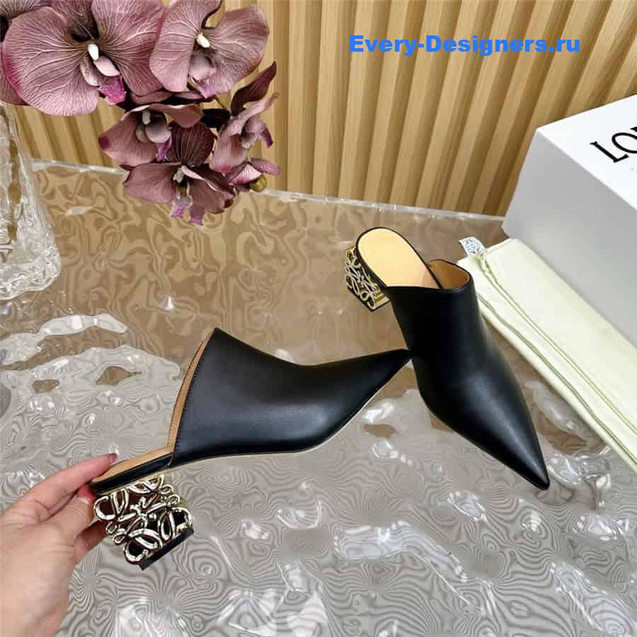 L0ew* anagram heel mules in black