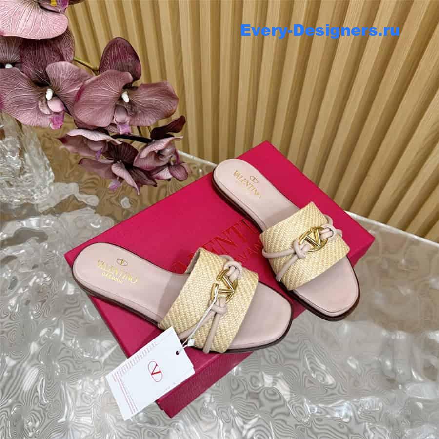 Va1e*ntin0 vlogo pink woven raffia slides