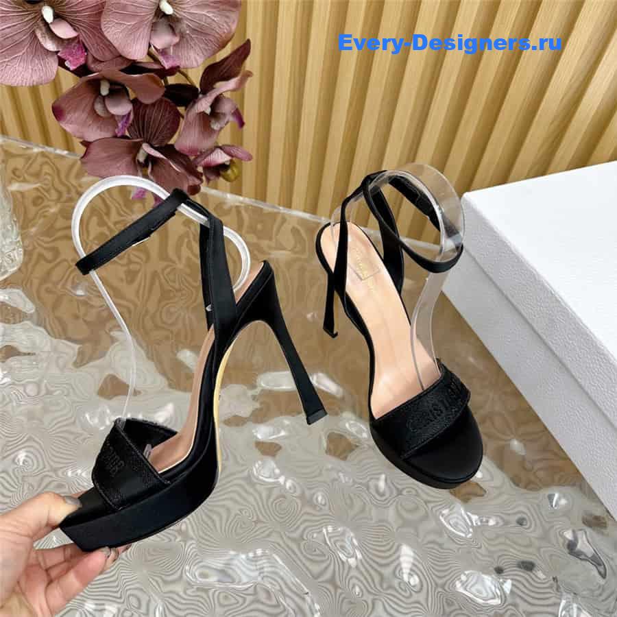 Dway Black Cotton Embroidered Heeled Sandals