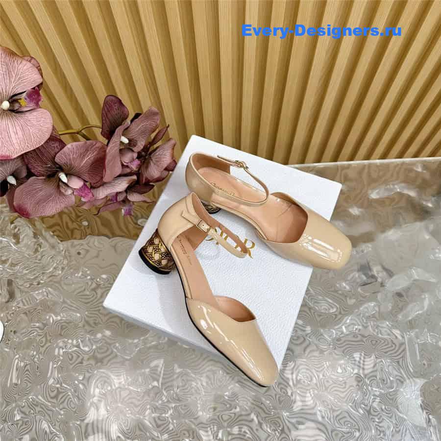 jolie D10r nude patent calfskin pumps