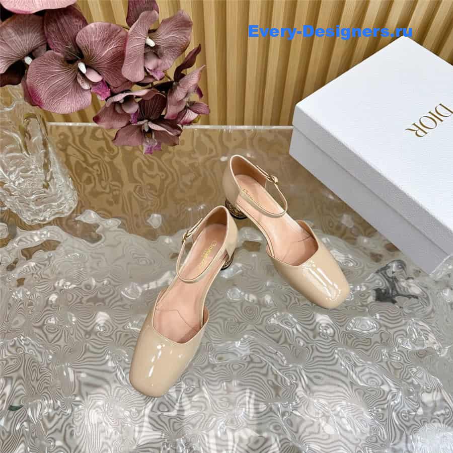 jolie D10r nude patent calfskin pumps