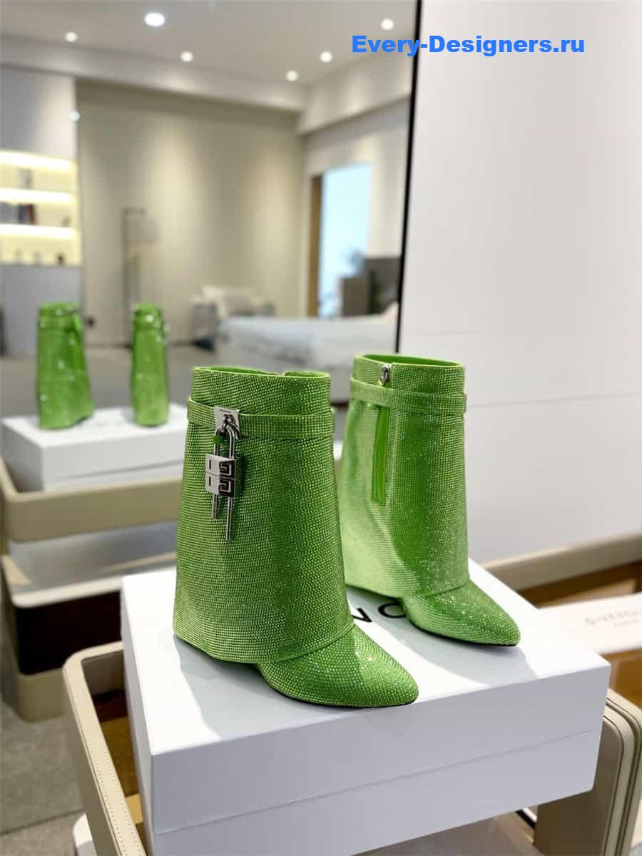 Givenchy Shark Lock Ankle Boots in Green