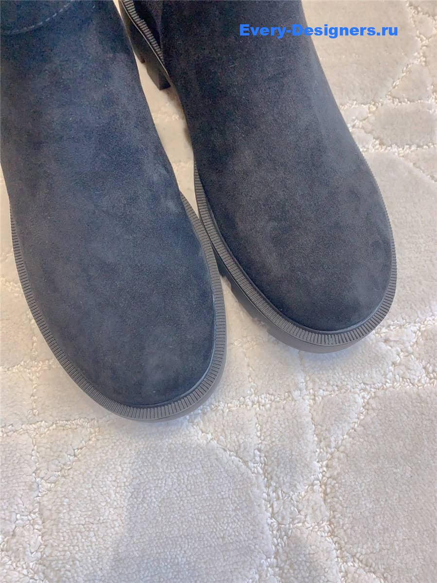 Chr1st1an louboutin chelsea suede ankle boots