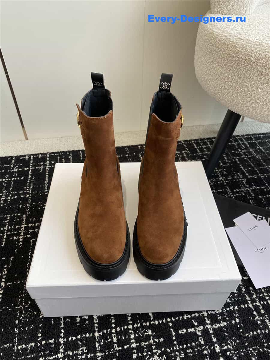 Ce1i*e brown suede chelsea boots