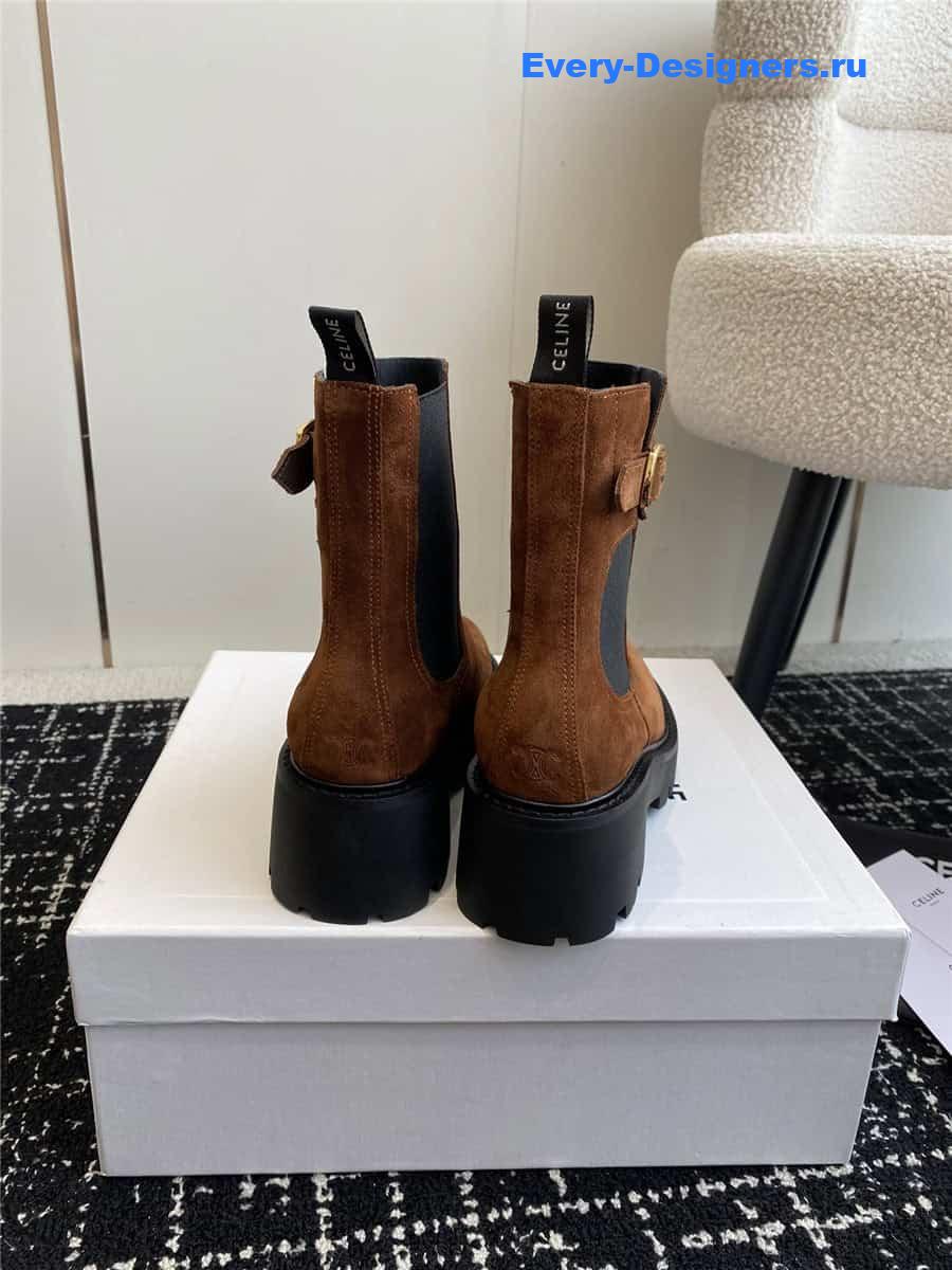 Ce1i*e brown suede chelsea boots