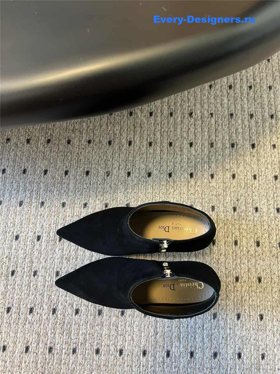 D10r women’s pointed toe shoes