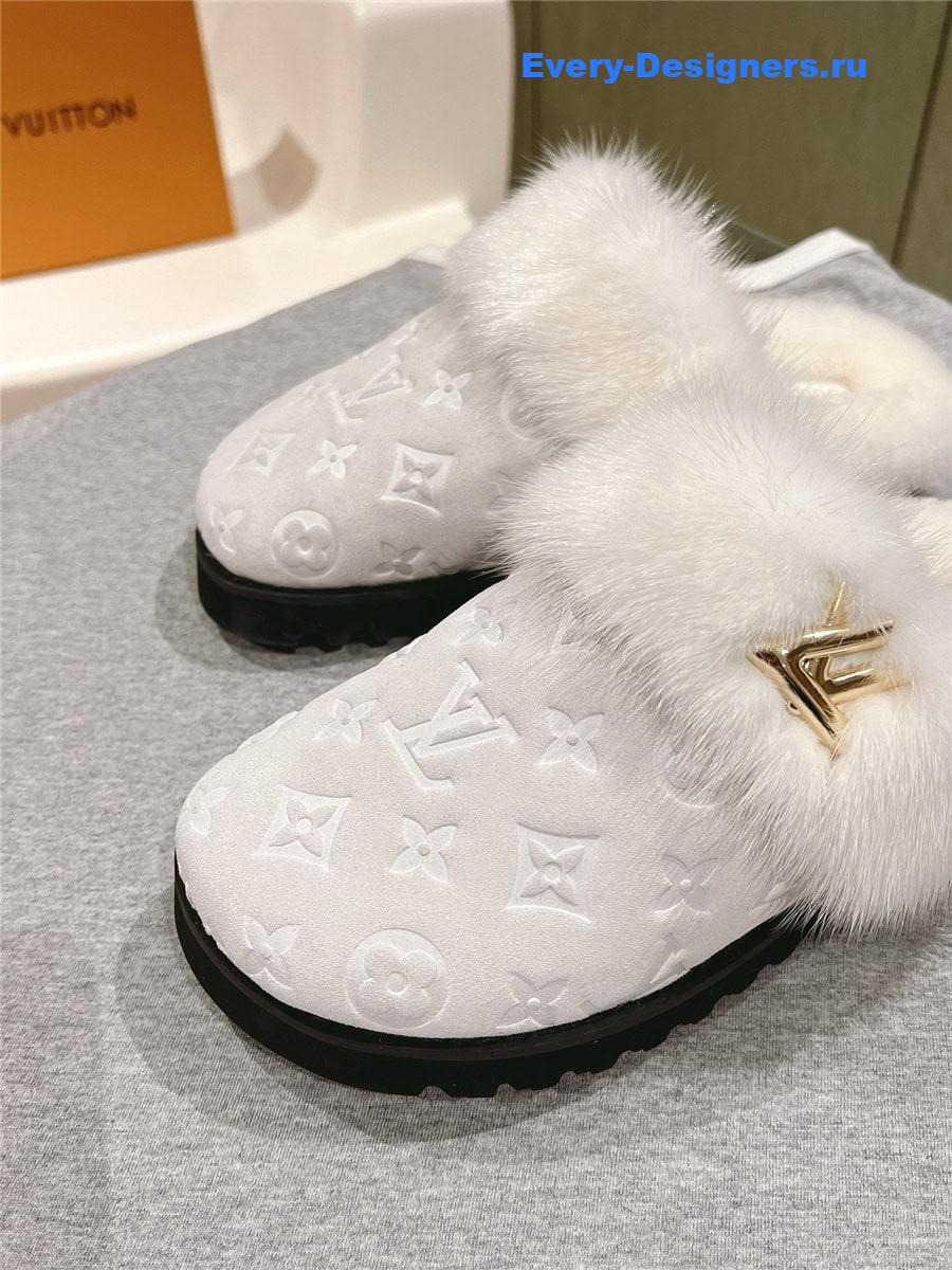 l0vis Vvtt0n lv flat mink slippers
