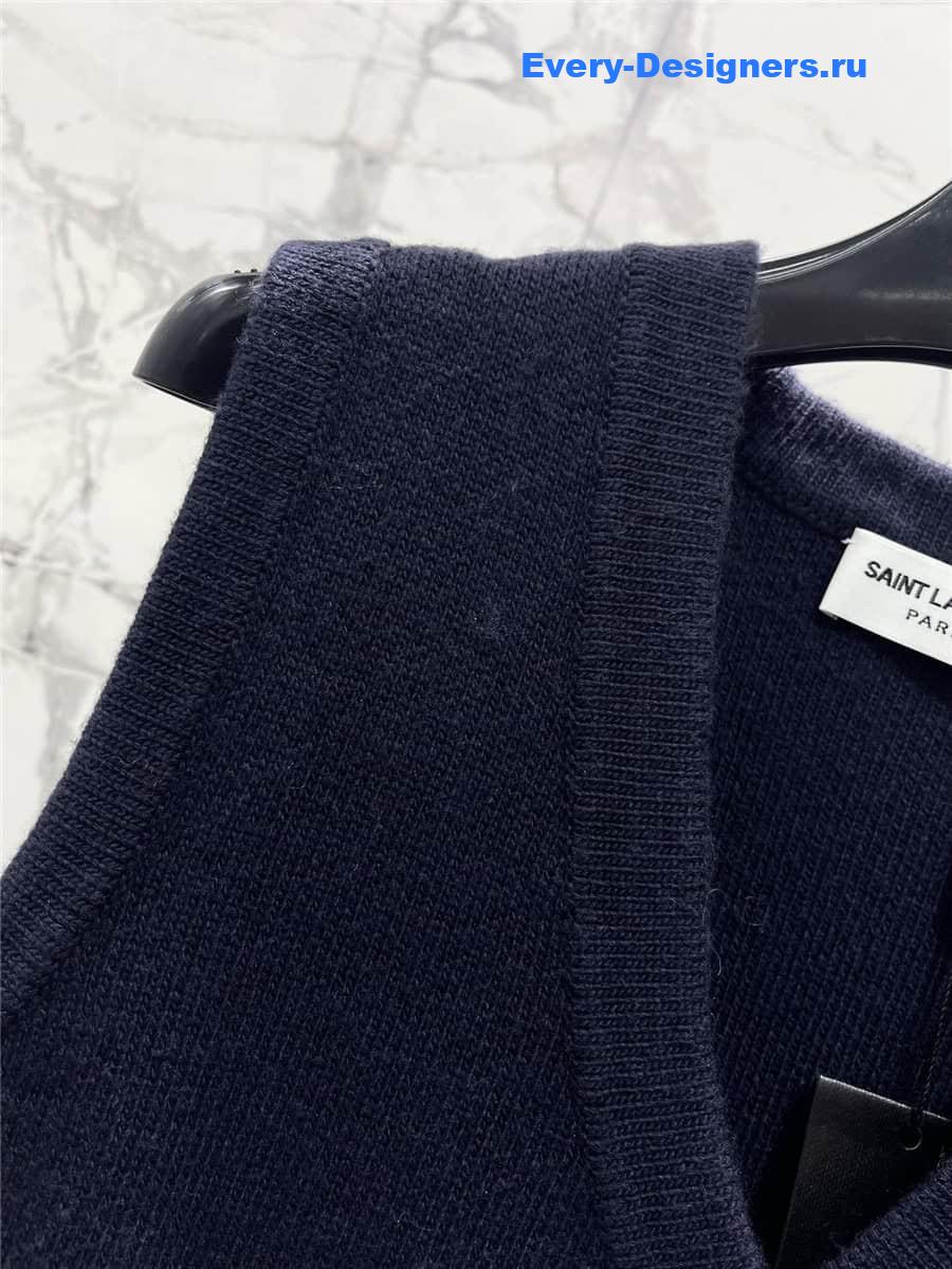 Y51 embroidered knit cardigan vest