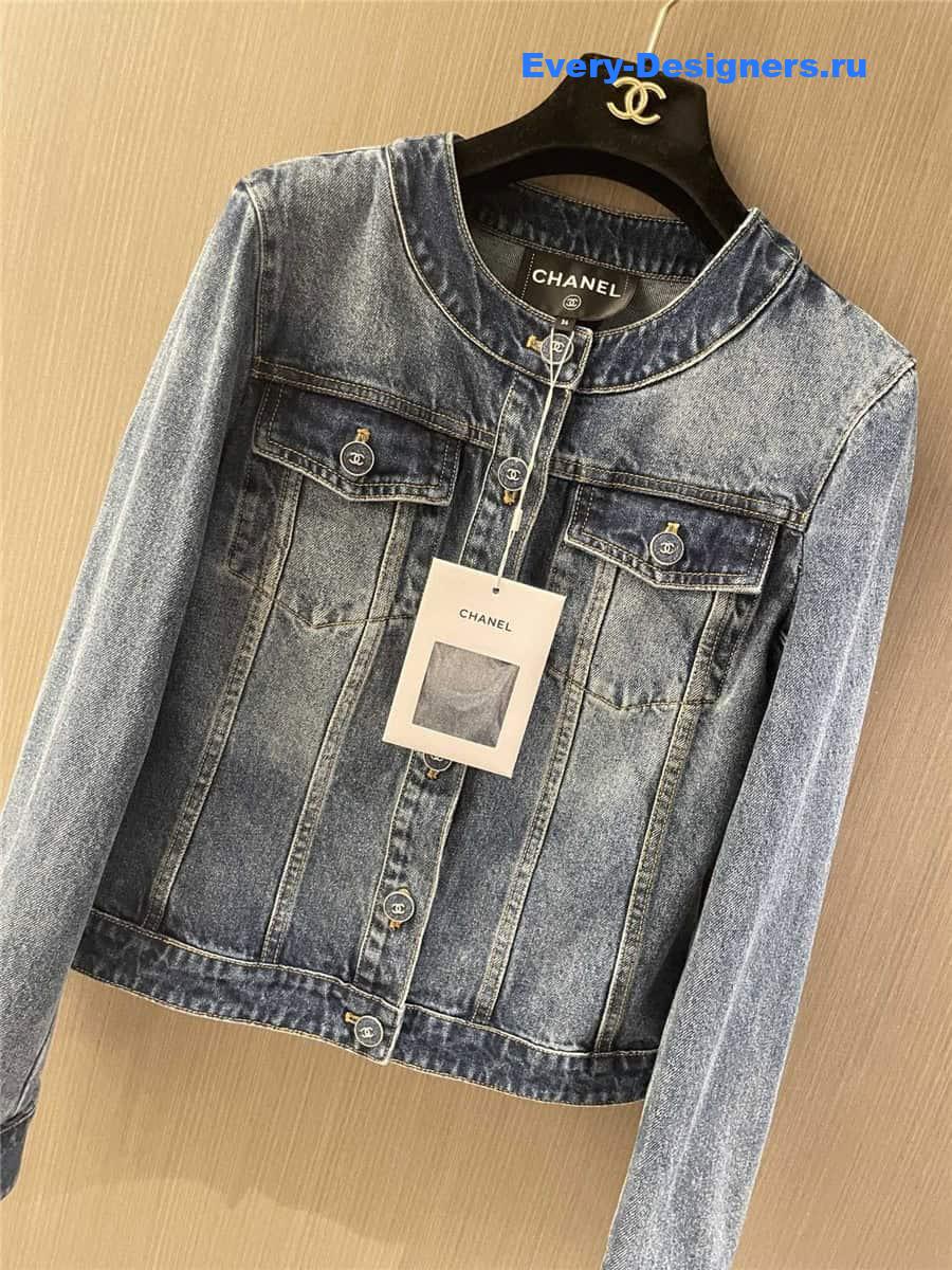 CC pocket denim jacket