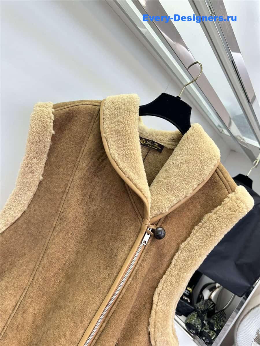 L0r0 P1ana shearling vest