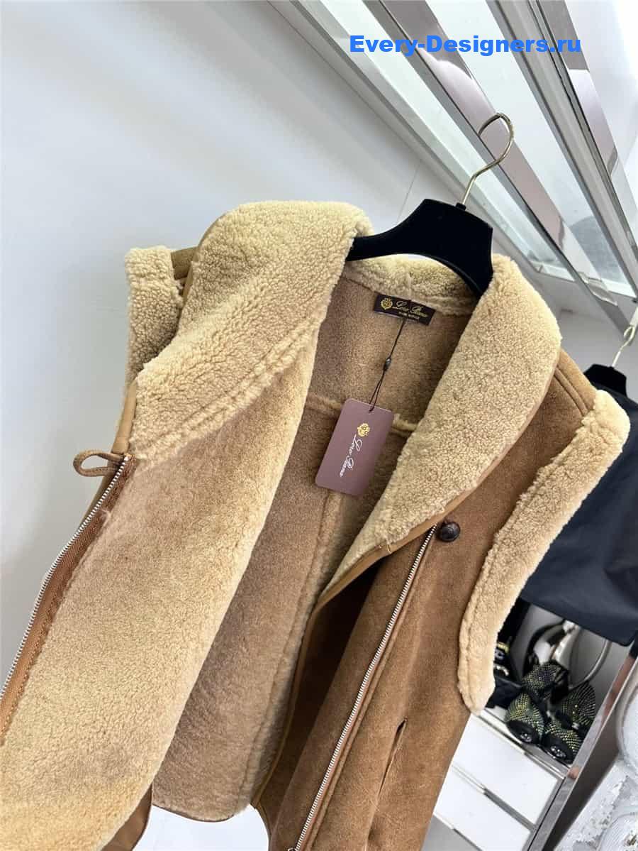 L0r0 P1ana shearling vest