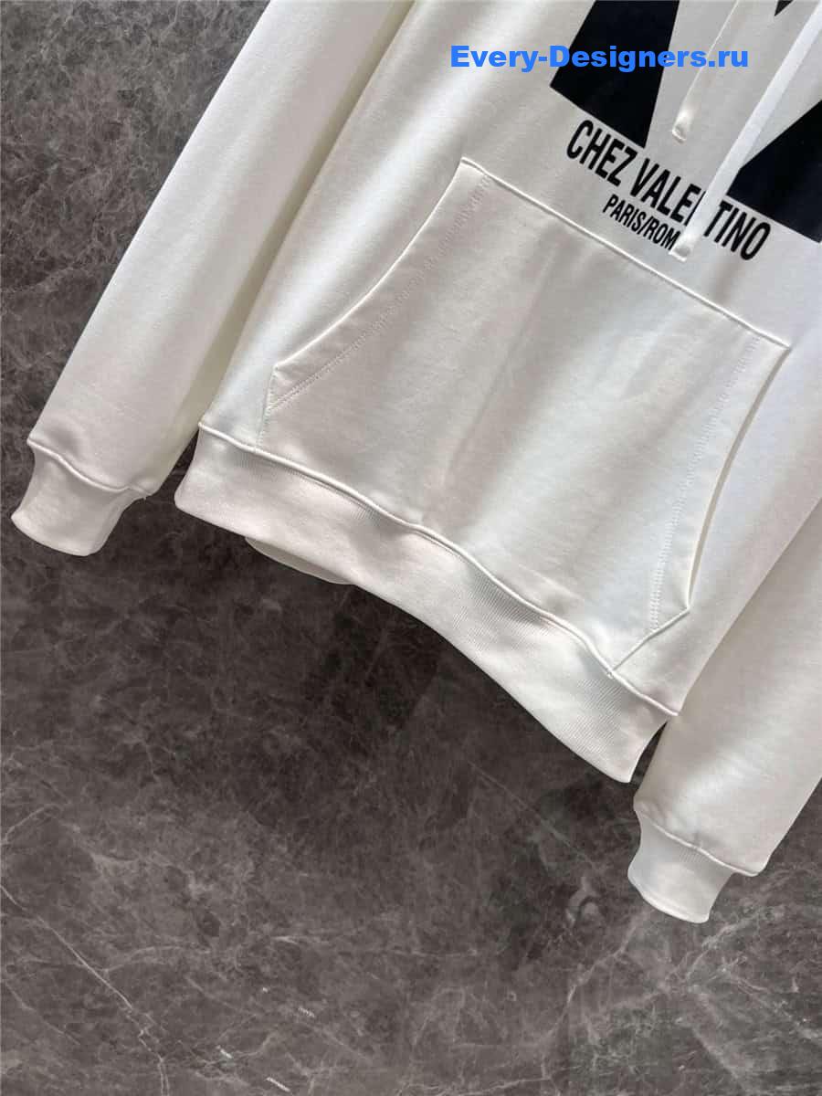 Va1e*ntin0 chez oversized hoodie white