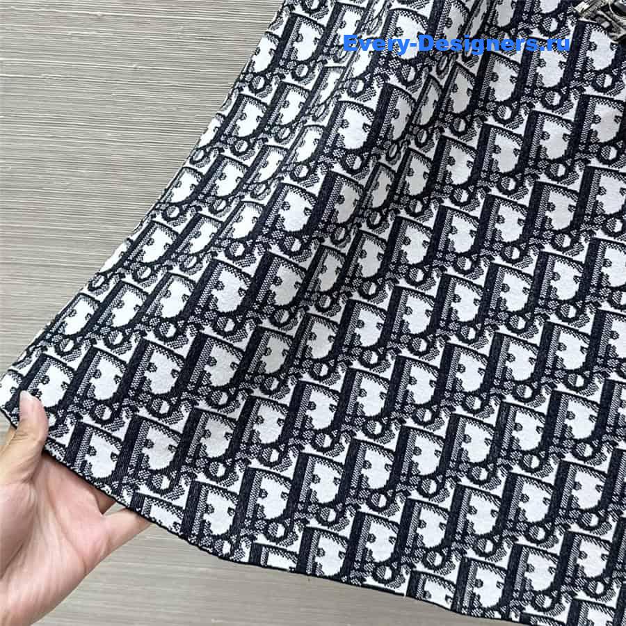 D10r monogram series dress