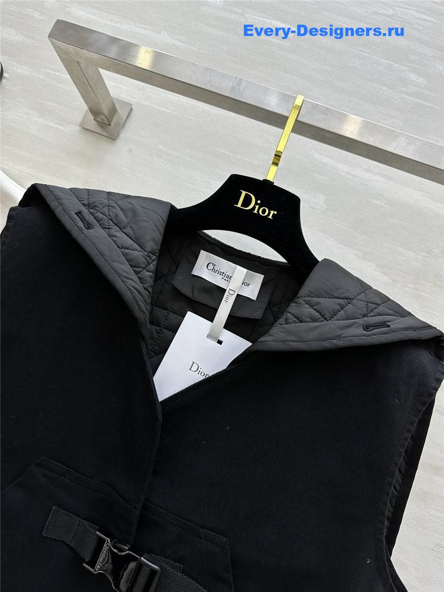 D10r two piece design vest