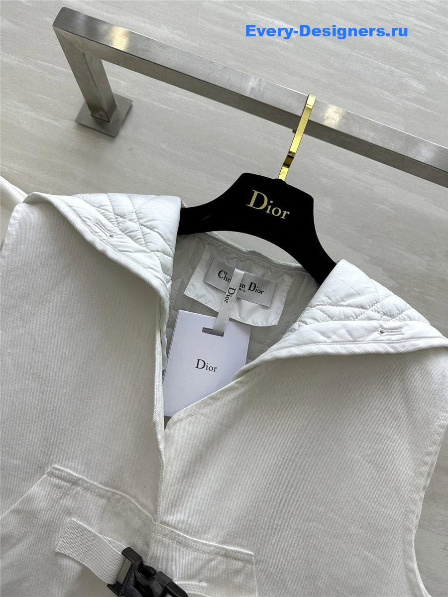 D10r two piece design vest