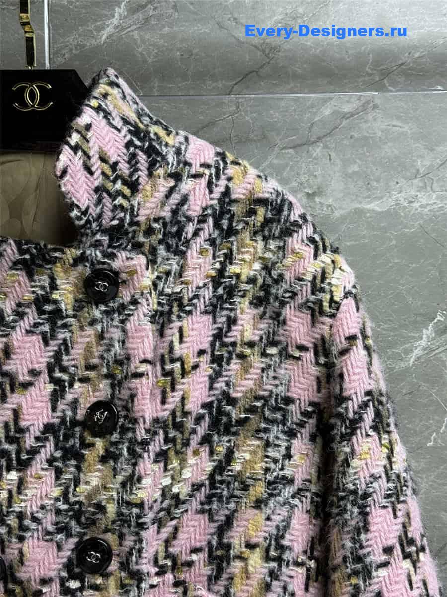 CC black and pink check short coat