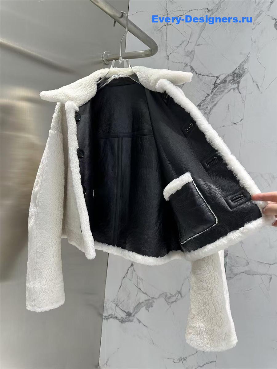 D10r double-sided sheepskin fur coat