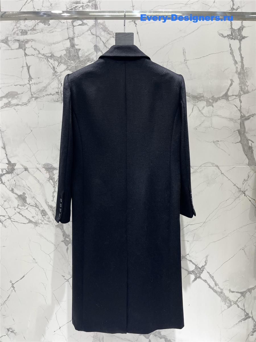 Y51 loose-fitting coat