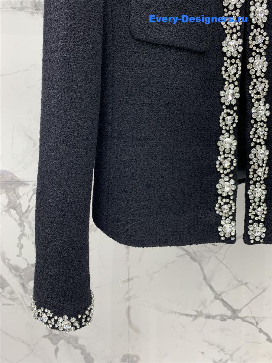 ce1i*e D1am0nd collar suit