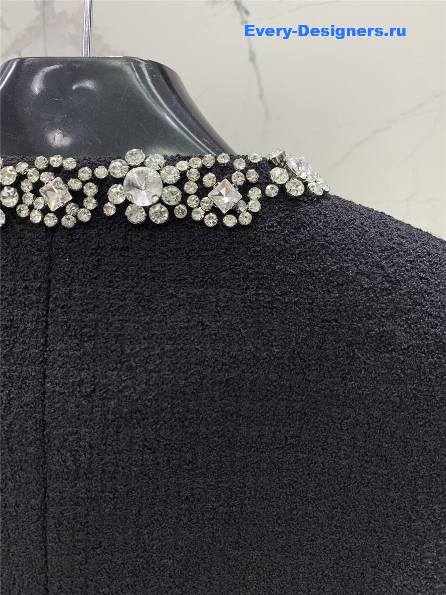 ce1i*e D1am0nd collar suit