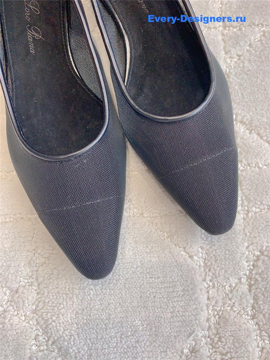 L0r0 P1ana primula ballet flat in microfibre black