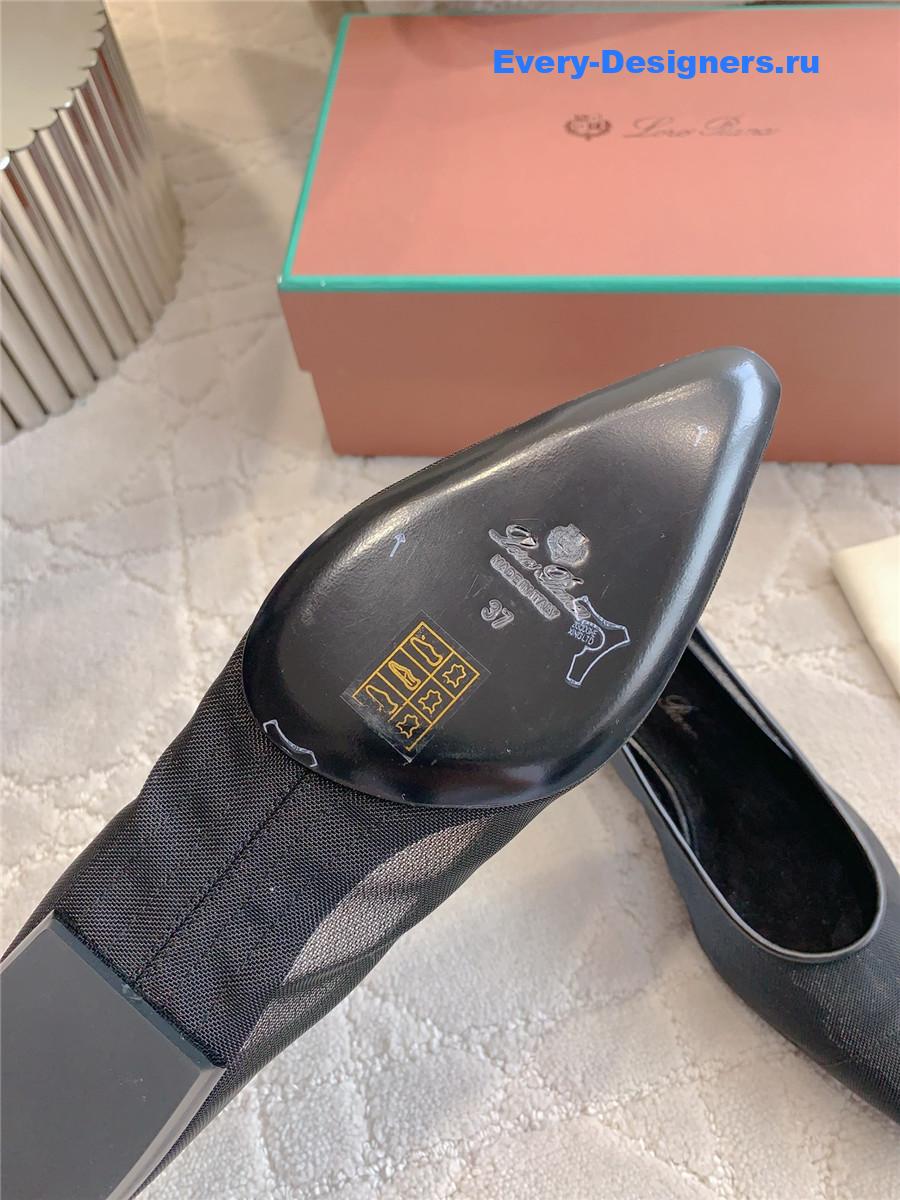 L0r0 P1ana primula ballet flat in microfibre black