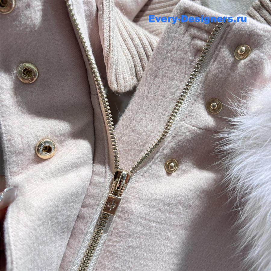 L0r0 P1ana new ski suit