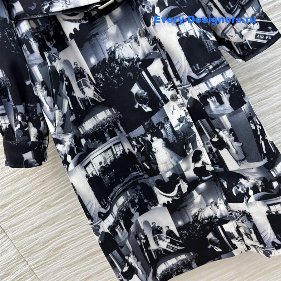 D10r vintage portrait print trench coat