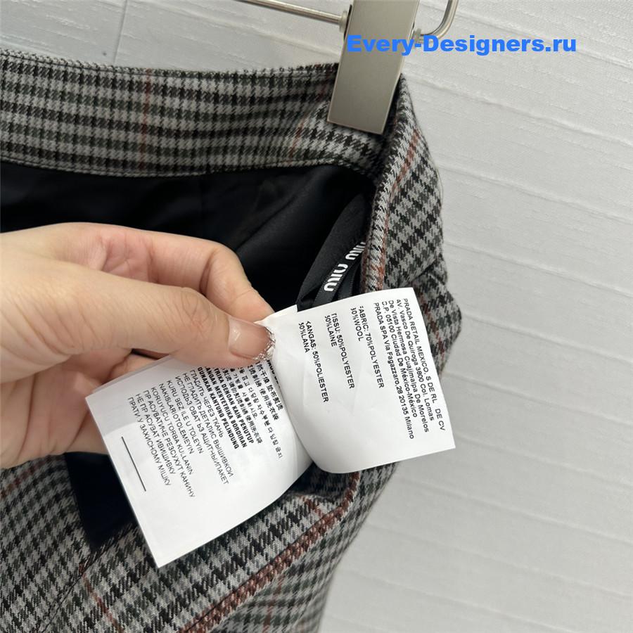 M1um1u plaid embroidered lettering trousers