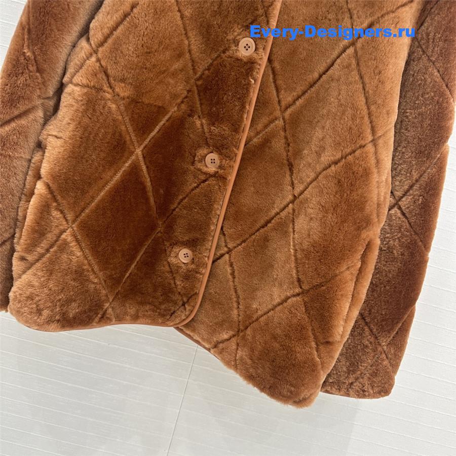 L0r0 P1ana shearling coat