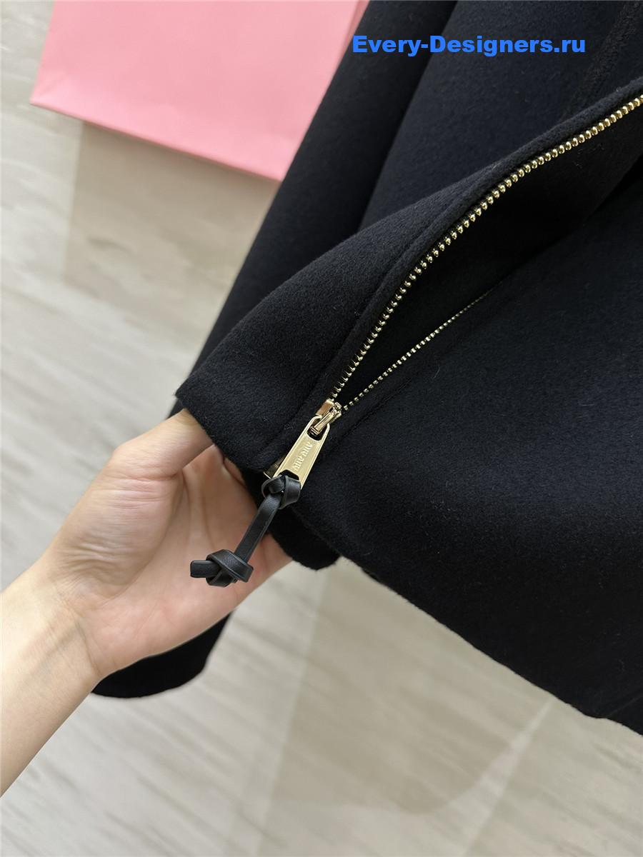 M1um1u wool hooded zip-up jacket