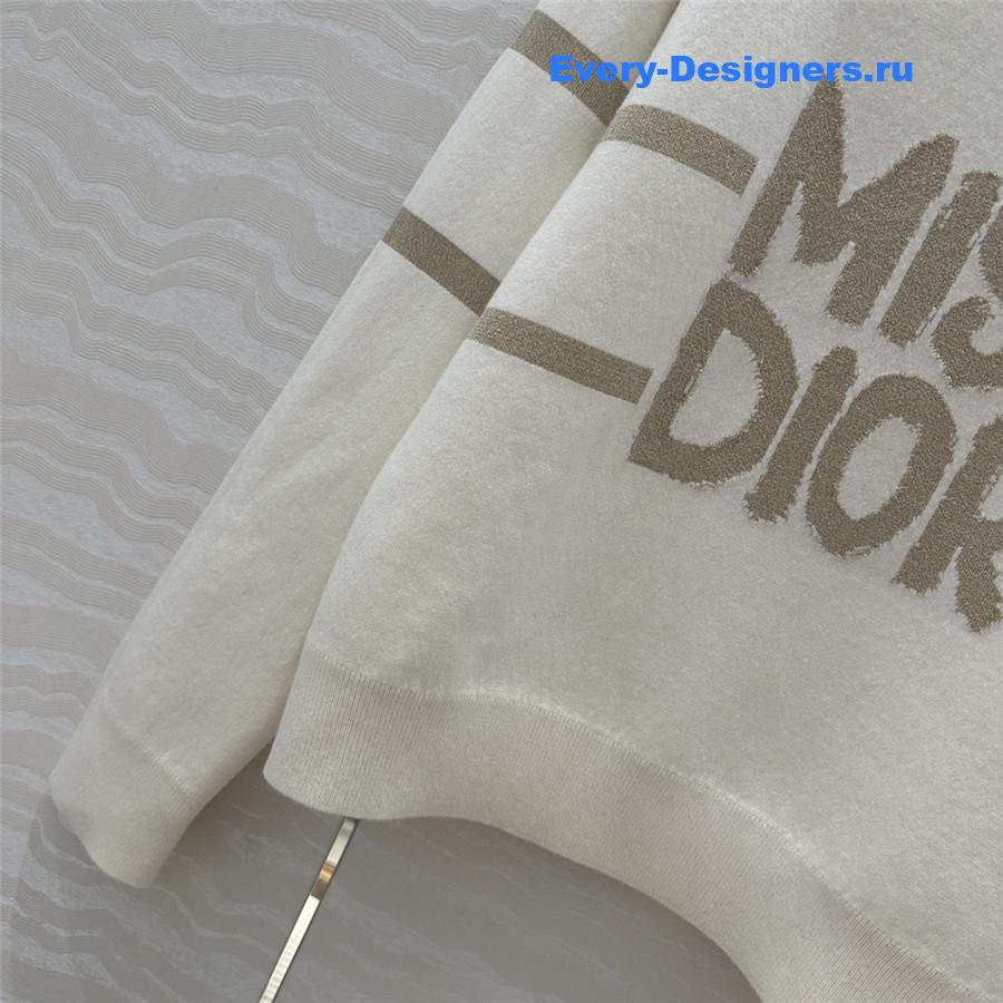 D10r graffiti motif cashmere sweater