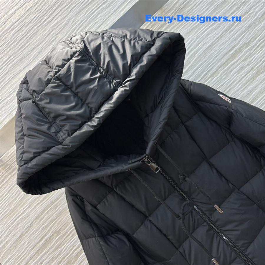 Moncler long waist down jacket
