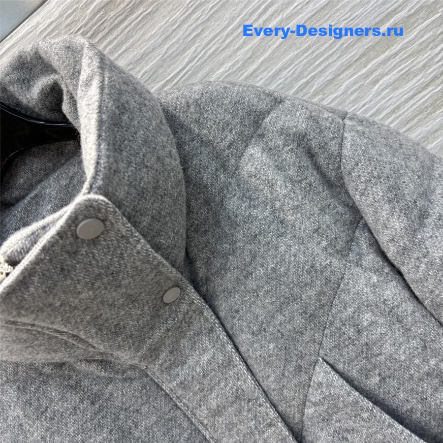 L0r0 P1ana stand collar short down jacket