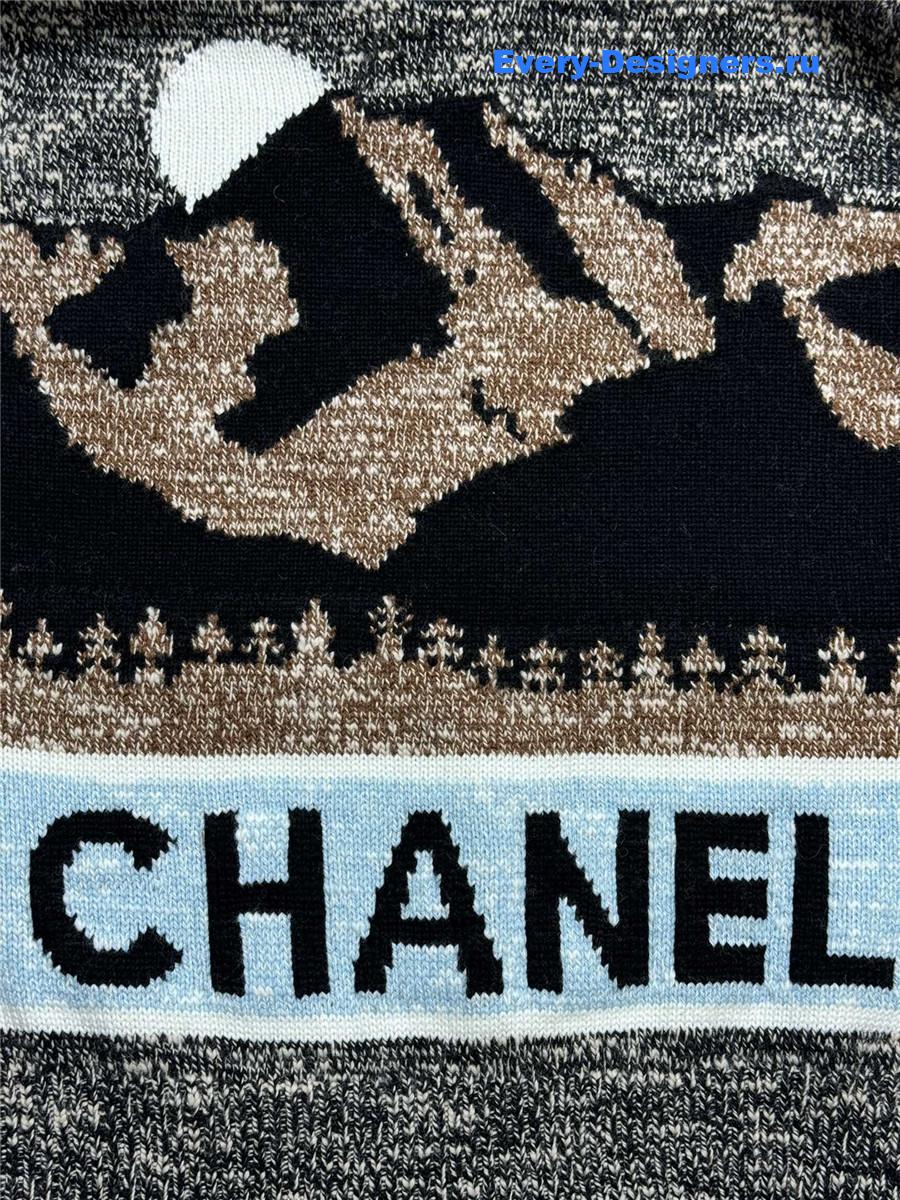 CC Snow Mountain Jacquard Sweater Grey