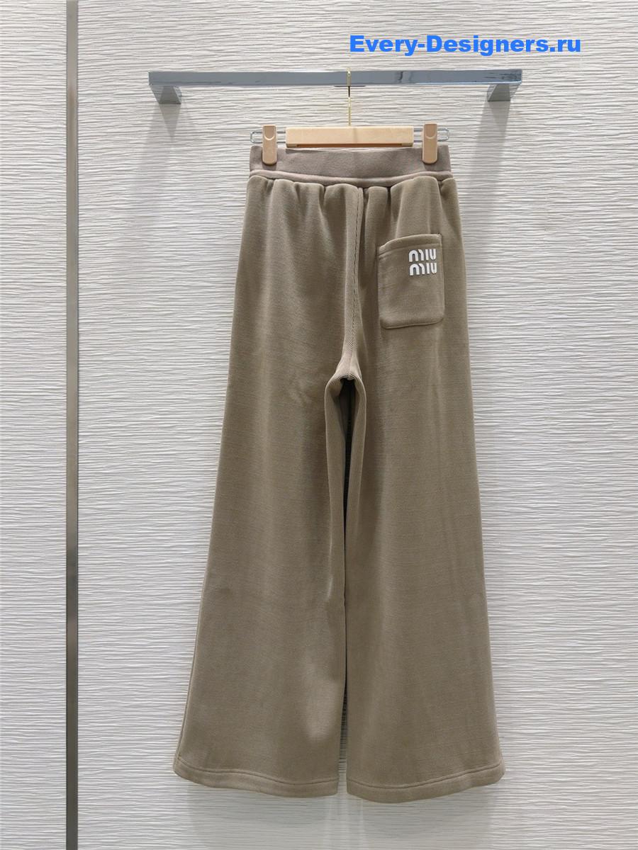 M1um1u new wide-leg trousers