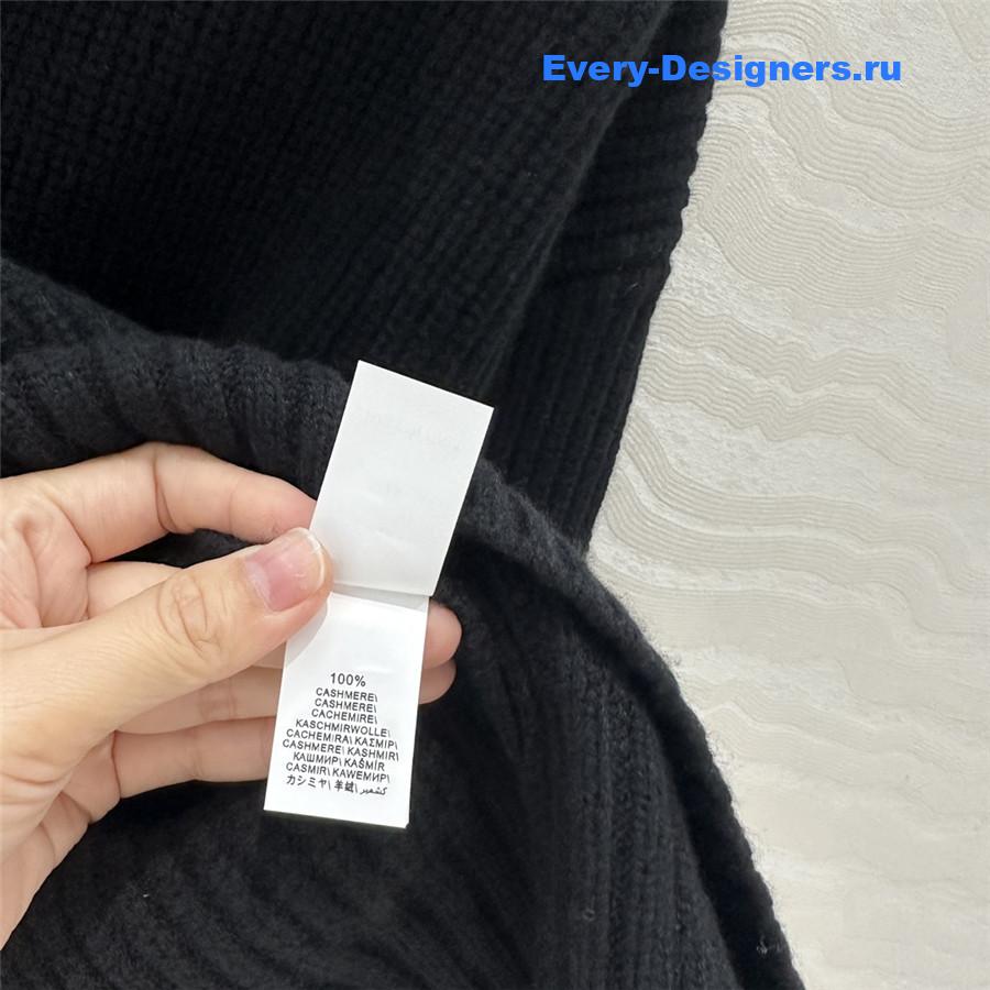 BC Cashmere Half-Zip Turtleneck Sweater