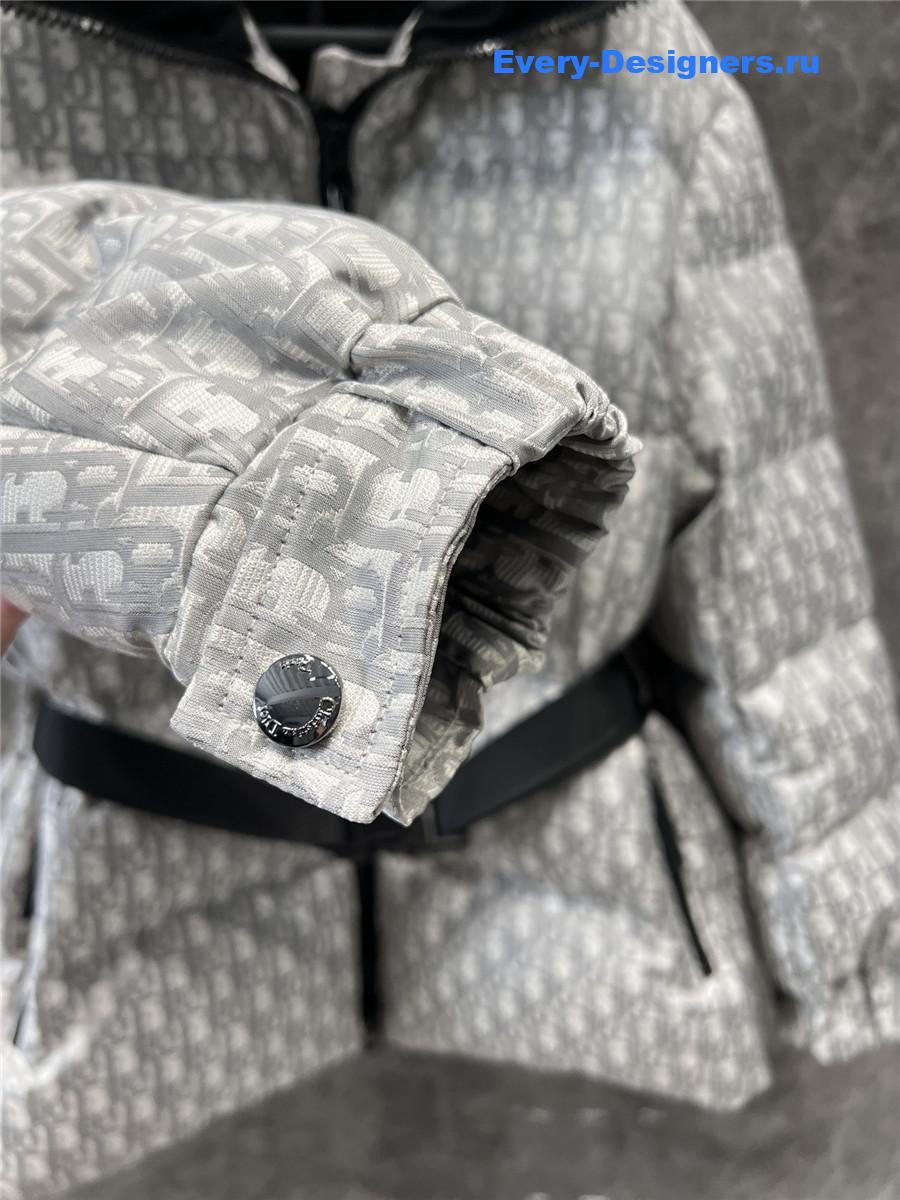 D10r padded jacket