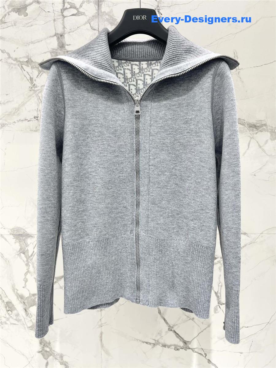 D10r reversible zipped cardigan grey
