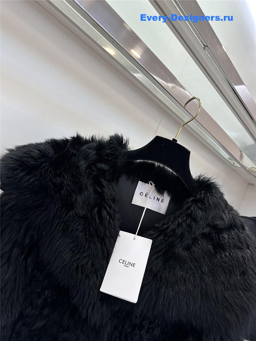 Ce1i*e fur coat