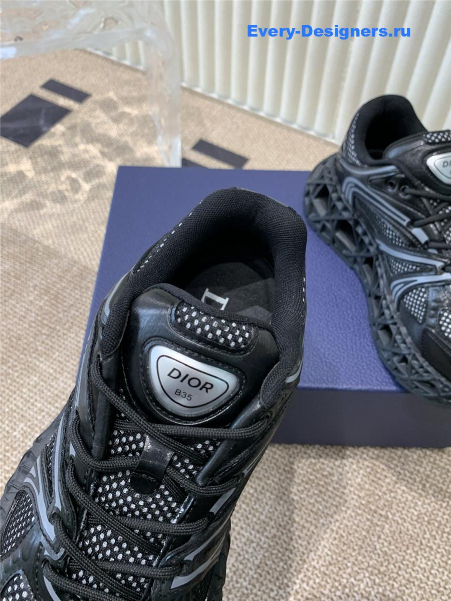 D10r black b35 sneakers for women