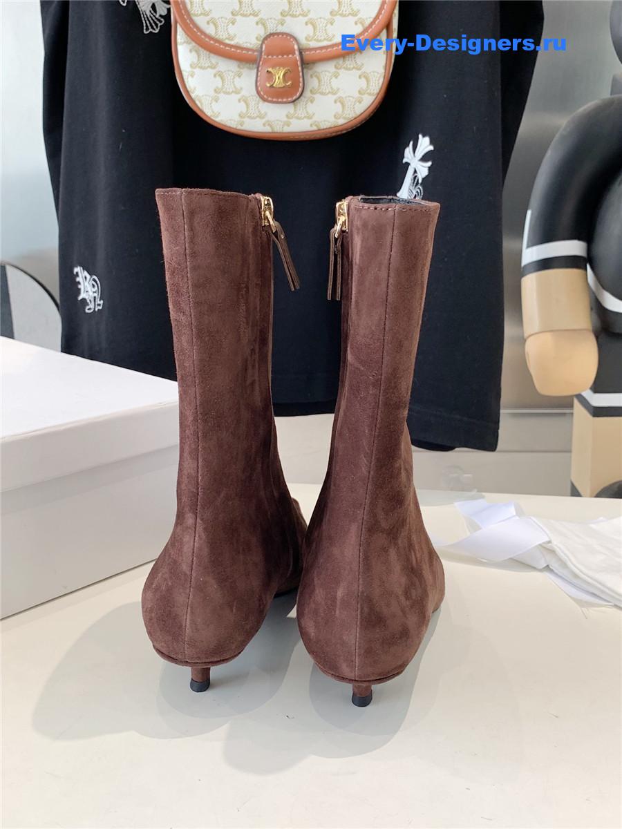 The R0w liisa brown suede ankle boots